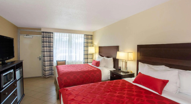 Четырёхместный номер Standard Ramada by Wyndham Venice Hotel Venezia