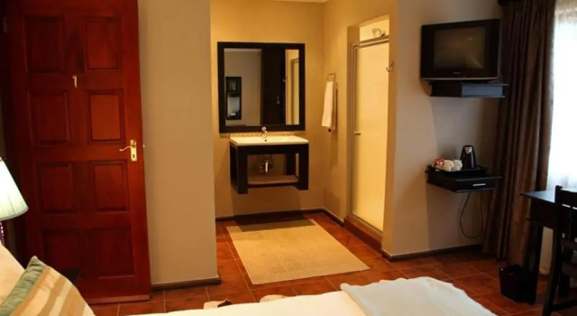 Номер Deluxe East View Guesthouse