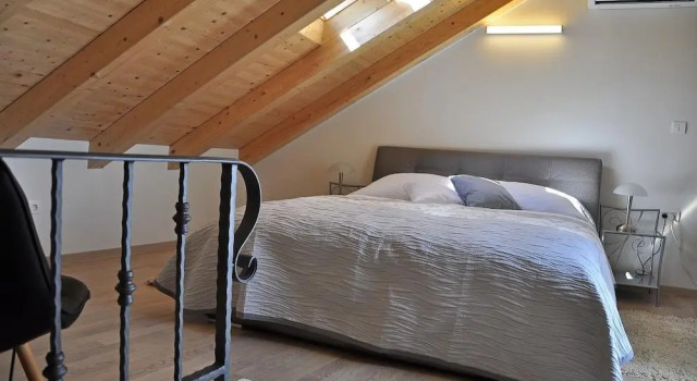 Villa Stagnja, Prenota Hotel Splitska 
