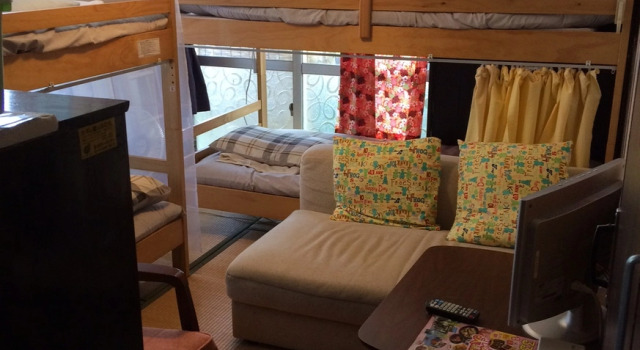 Кровать в общем номере (женский номер) Guest House Amawari 10