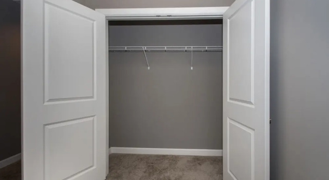 Playhouse Square Corporate Rental, Забронировать Отель Бизнес-отели Кливленда, рядом с Торговый комплекс Galleria at Erieview, 4* 5*