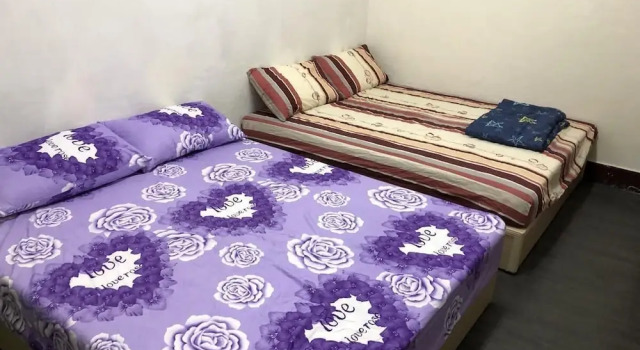 Fengshan B&B, Забронировать Отель «постель и завтрак» Фэншань Гаосюн, рядом с Former Japanese Navy Fongshan Communication Centre
