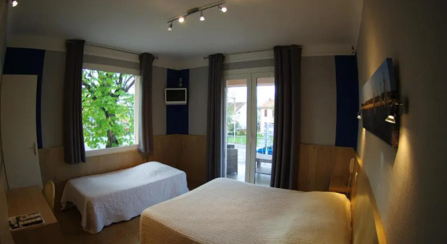 Трёхместный номер Standard Hotel Bar Tabac Point Chaud LEcureuil