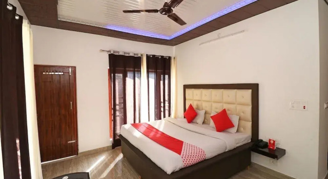 Hotel Himalayan Village By OYO Rooms, Rezervovat Hotel Mussoorie Uttarakhand