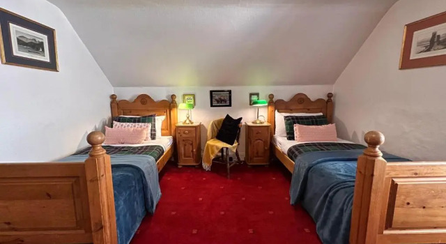 Rosehall Hotel, Boek Hotel Hotels in Edinburgh met parkeren, Parkeren