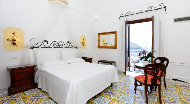 Трёхместный номер Deluxe с видом на море Villa Principe Giovanni