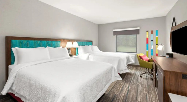 Четырёхместный номер Standard Hampton Inn & Suites Tigard