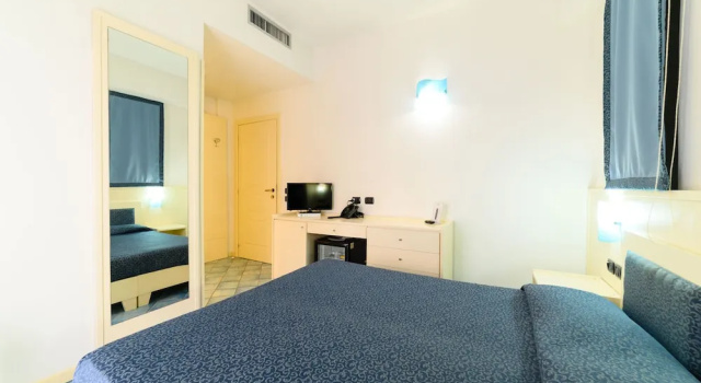 Двухместный номер Classic с балконом Hotel Sogaris