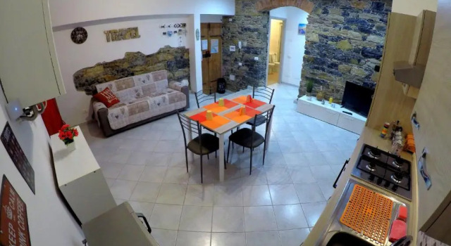 Revel Apartments Central Station Cinque Terre