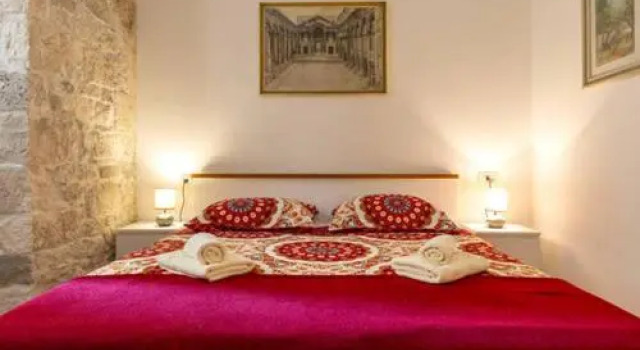 Apartments Emperor Oasis, Prenota Appartamento Splitska 