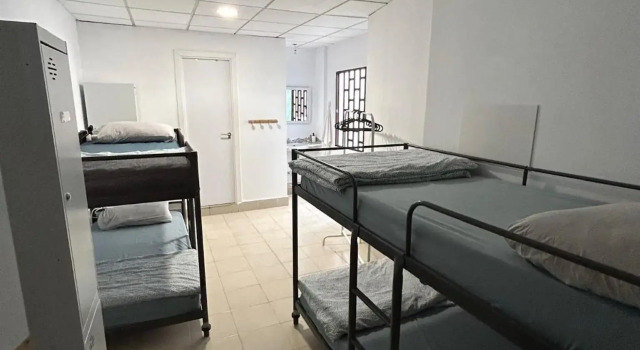 Canteras Hostel, Забронировать Хостел Хостелы Лас-Пальмас-де-Гран-Канария, рядом с Музей науки и техники, Хостел