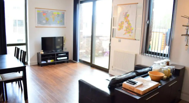 2 Bedroom East London Apartment, Varaa Huoneisto Asunnot kohteessa Merseyside, Huoneisto