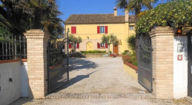 A Casa Di Pici, Rezervovat Hotel Potenza Picena 