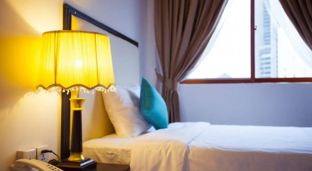 Homefeel CS Hotel, Забронировать Отель Чамкар-Мон Муниципалитет Пномпень