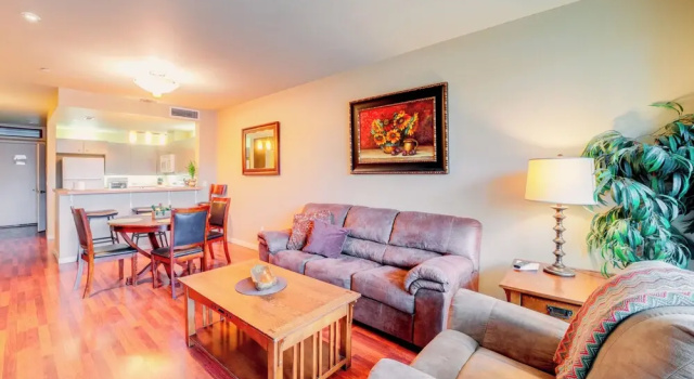 Walk to Lake Chelan: Condo w/ Pool Access, Prenota Appartamento Chelan Washington (state)