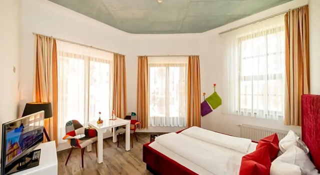 Номер Deluxe artHOTEL Magdeburg