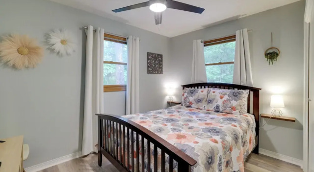 Hot Tub & Fire Pit: Holiday Island Getaway!, Reserva ahora Hotel Holiday Island Estados Unidos