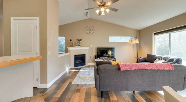 Апартаменты с 3 комнатами Accommodating Anchorage Abode < 1 Mi to Jewel Lake