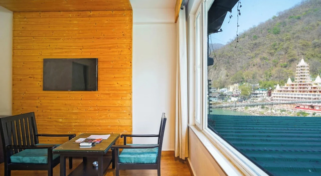 Номер Superior Hotel Ishan A Riverside Retreat