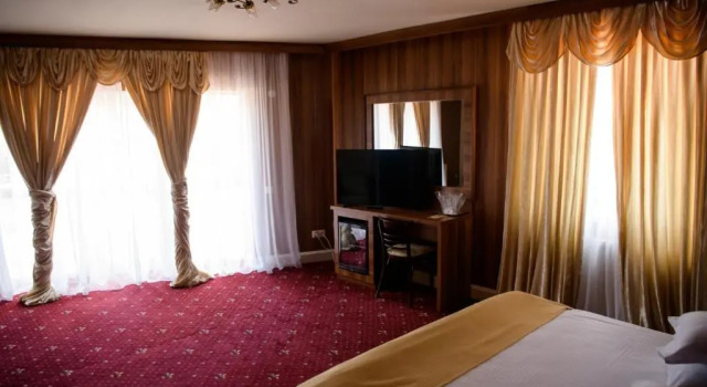Hotel Castel, Rezervovat Hotel Râmnicu Vâlcea 