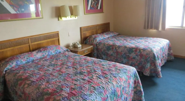 Travelers INN, Reserva ahora Hotel Topeka Kansas