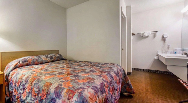 Rodeway Inn, Boek Hotel Hotels in Kane County met parkeren, Parkeren