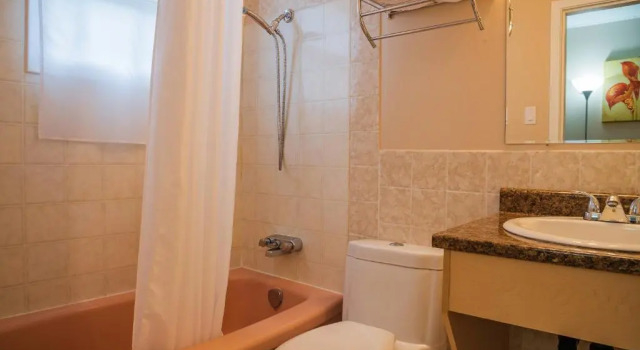 Семейный номер Standard Lakeview Motel