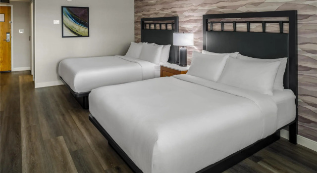Четырёхместный номер Standard DoubleTree by Hilton Rochester