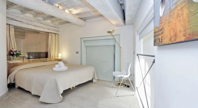 Restart Accommodations Venezia, Забронировать Отель Пантеон Рим, рядом с Piazza della Madonna dei Monti