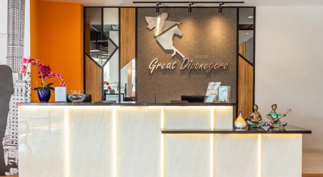 Great Diponegoro Hotel Surabaya, Book Hotel Hotels in Wonokromo with Breakfast, Breakfasts