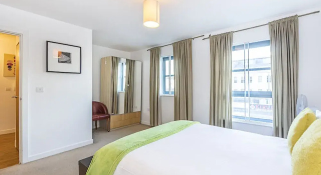 Splendid 3 Bedroom Apartment Marina View
