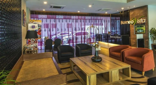 Семейный люкс с 2 комнатами Borneo Vista Suites by BV Hotel