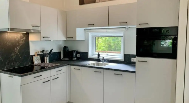 Коттедж Modern Chalet With Terrace, Veranda