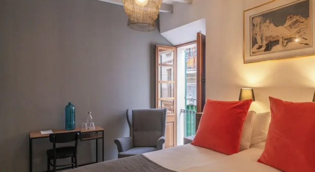 Номер Comfort Solleric Petit Hotel