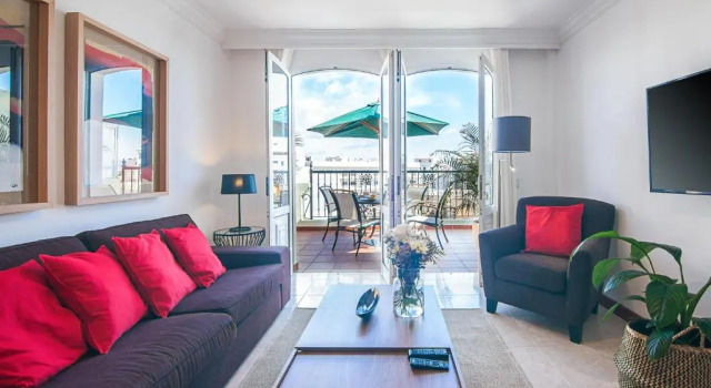 Rooms & Suites Terrace 4C