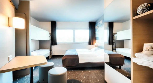 Семейный номер Standard B&B Hotel Berlin-Airport