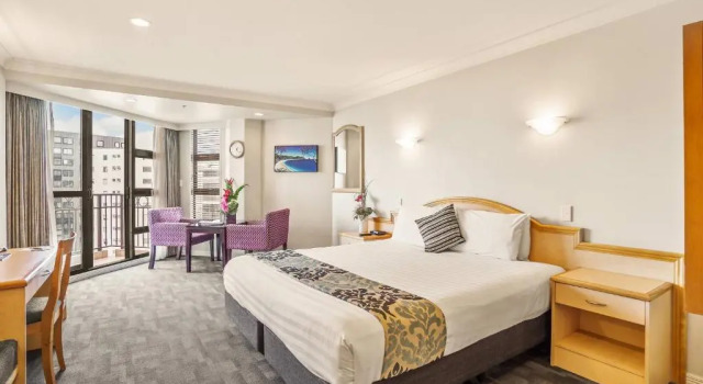 Двухместная студия Deluxe Parkside Hotel & Apartments