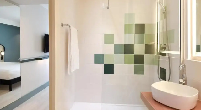 Двухместный номер Classic с балконом ibis Styles Arcachon Gujan Mestras