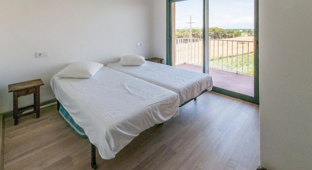 Modern Apartment in St Pere Pescador With Swimming Pool, Réserver Appartement Bon Relax Espagne