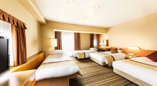 Номер Deluxe Senri Hankyu Hotel Osaka