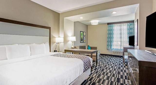 Двухместный люкс Deluxe La Quinta Inn & Suites by Wyndham Sweetwater East