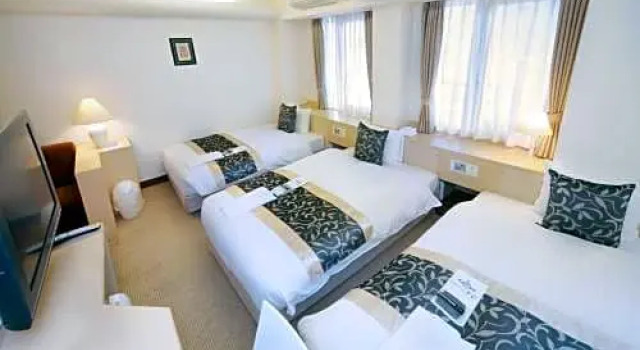 Трёхместный номер Standard Hotel Chatelet Inn Kyoto