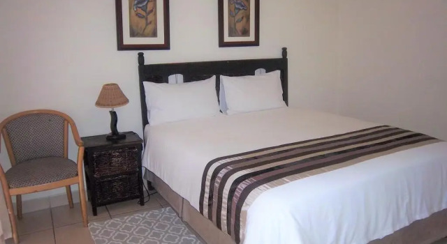 Aigle Blanche Lodge, Boek Hotel Edenvale 