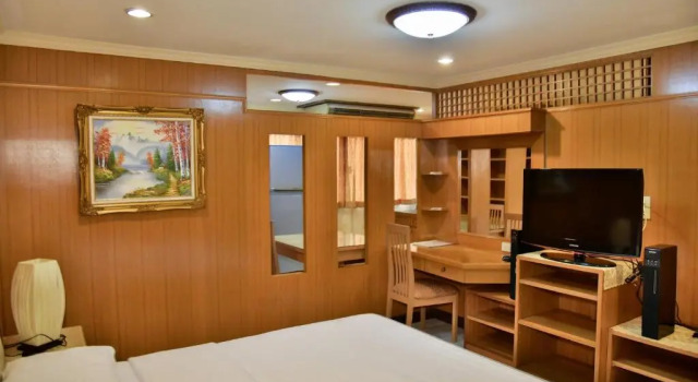 Студия Classic The Kaze 34 Hotel and Serviced Residence