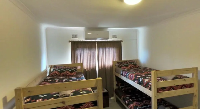 Номер Economy Umkomaas Lodge