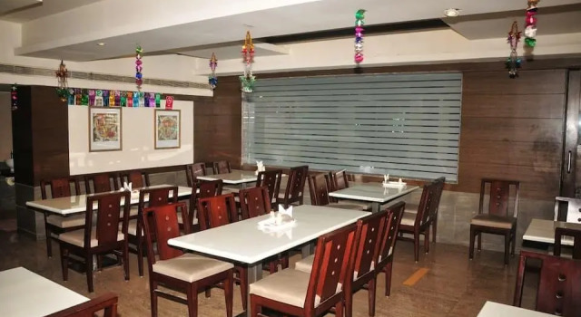 Hotel Raj Towers, Rezervovat Hotel Hotely v Andhra Pradesh s parkováním, Parkování