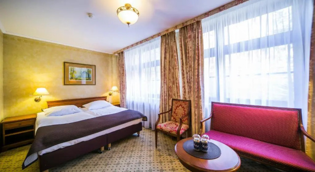 Hotel Opera, Varaa Hotelli Górny Sopot 
