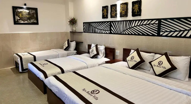 Семейный люкс с балконом Ngo House 2 Villa