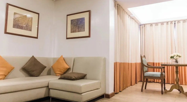 Номер Executive La Fiesta Hotel