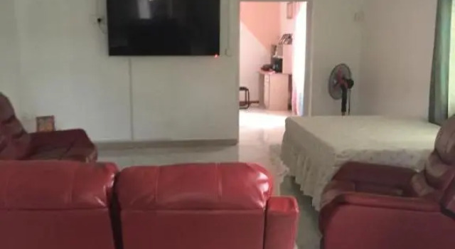 tina house